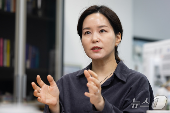 Lee Joo-young, Chair of the Policy Committee of the Reform Party, is interviewed by News1 at the National Assembly Members\' Office Building in Yeouido, Seoul, on February 11 / News1