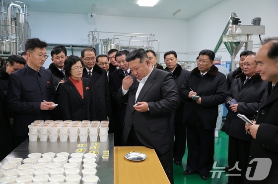 The Rodong Sinmun, the official newspaper of the Workers\' Party, reported on Tuesday that the opening ceremony for the Samgwang Livestock Farm of the North Pyongan Province Rural Management Committee, which has emerged as a model for building socialist rural areas and developing livestock farming in the new era, was grandly held on Monday / Rodong Sinmun