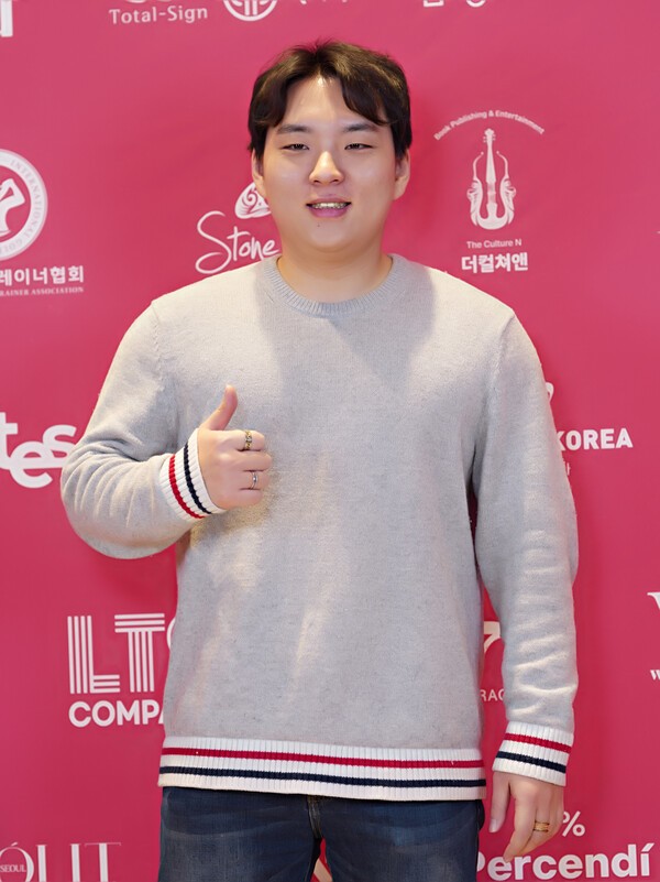 사진= ‘제1회 VIP 인플루언서 파티 (THE 1ST VIP INFLUENCER PARTY)’ 대한스포츠문화예술대상  강원식 이사
