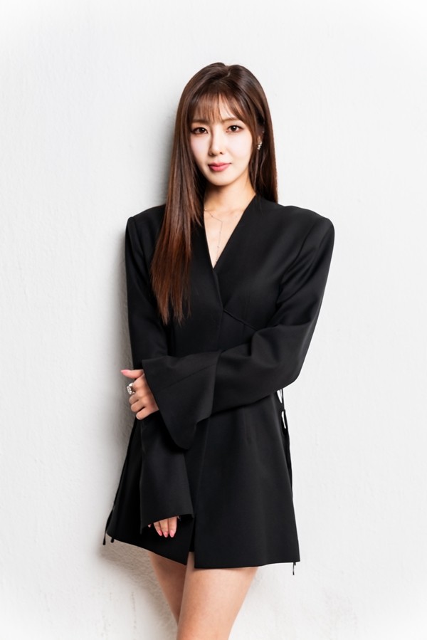 이미지 = 코스믹레이더스 제공_옐(YEL)