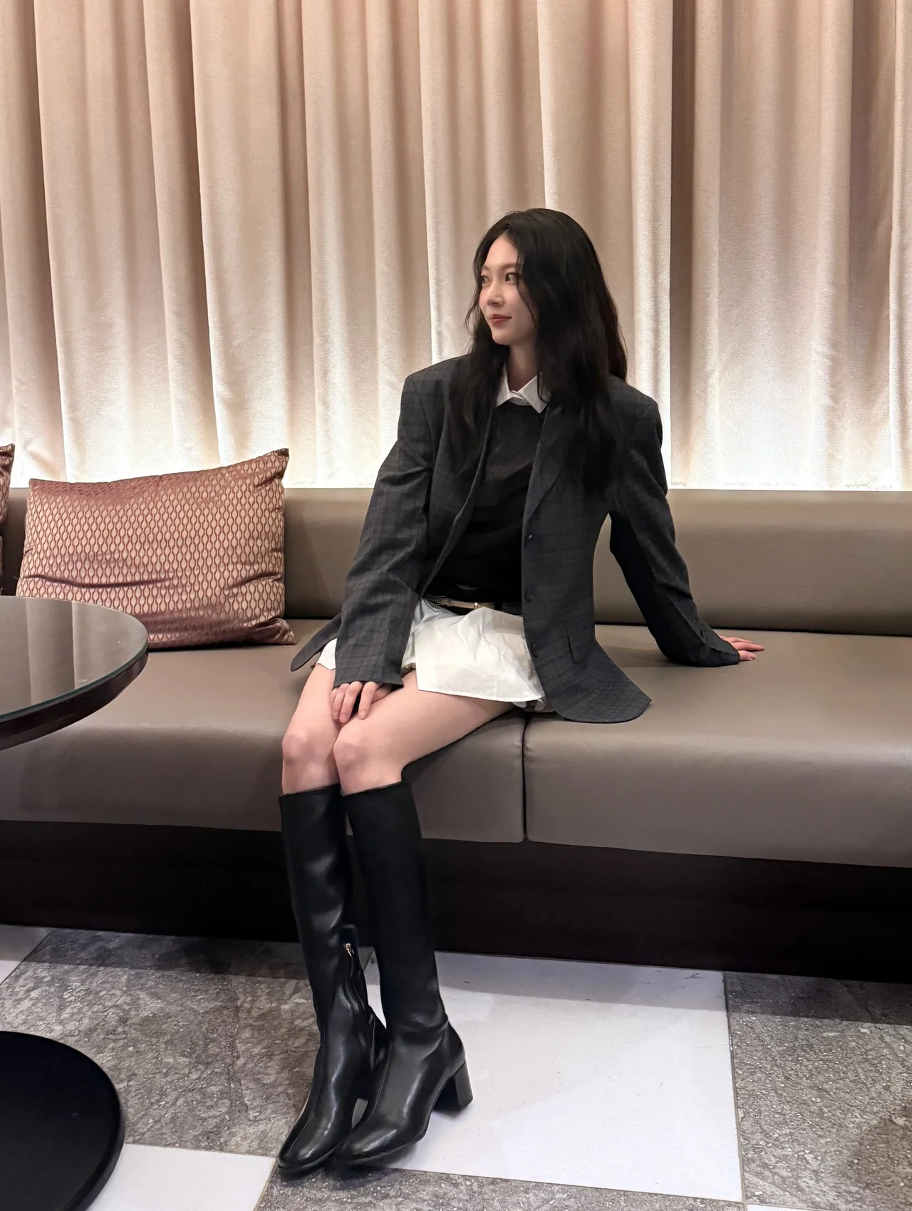 How Gong Seung-yeon Redefined Winter Fashion with a Chic Gray Check Jacket