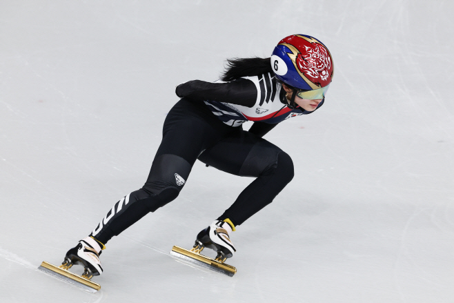 훈련하는 김길리