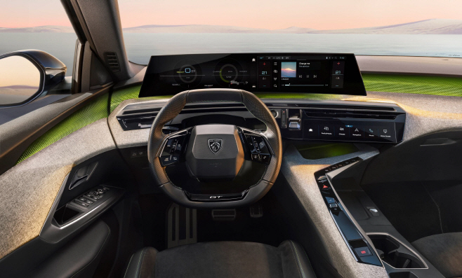 사진자료6- 푸조 올 뉴 5008 스마트 하이브리드_운전석