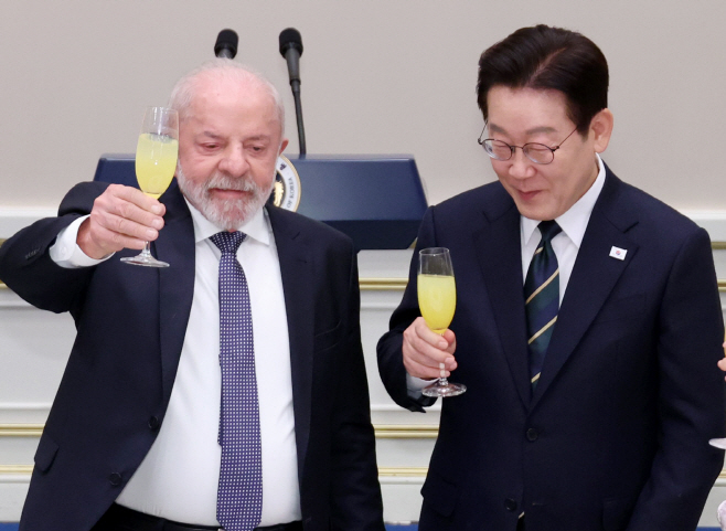 건배하는 한-브라질 정상