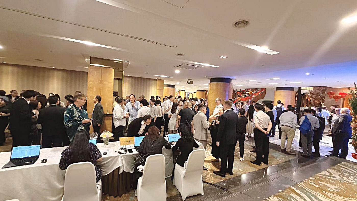 2. [사진] DS단석은 행사 기간 동안 글로벌 원료 시장 동향을 점검하고, 원료 조달 다변화 및 해외 판로 확대를 위한 협력 논의를 진행했다. 사진은 ‘POC 2026’ 행사 전경