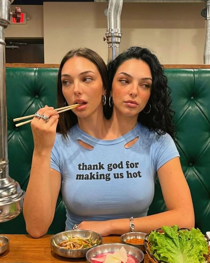 引用:Instagram@itsvaleriaandcamila