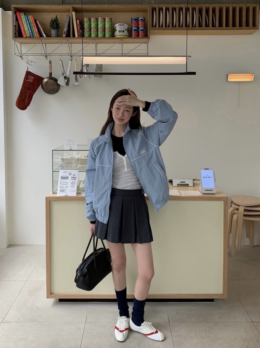 Cha Jung-won Instagram, Marithé François Girbaud