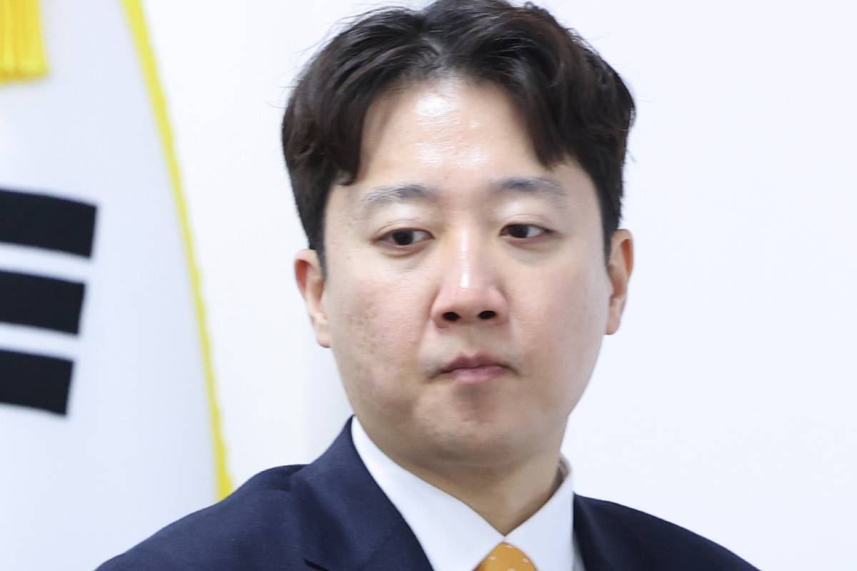Is 국민의힘’s Leadership Strategy Crumbling? 이준석’s Bold Critique Exposes Internal Conflicts