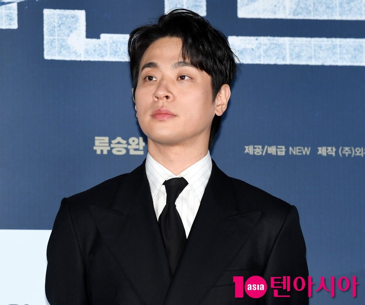 Discover Park Jung-min’s Bold New Role in ‘Humint’: How He Captivates Audiences with Action and Romance