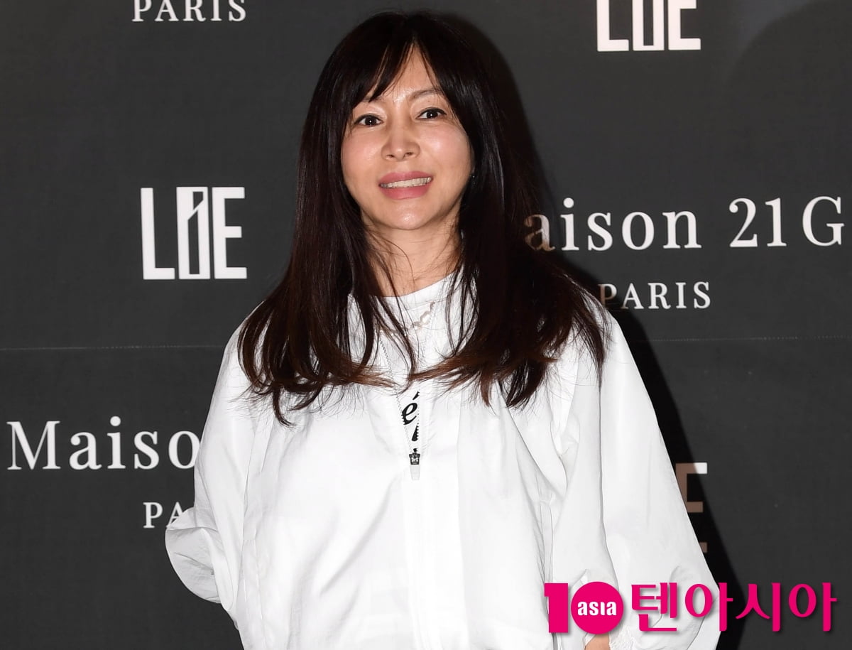KBS1’s ‘같이 삽시다’: 황신혜, 장윤정, 정가은 모녀의 화기애애한 첫 만남!