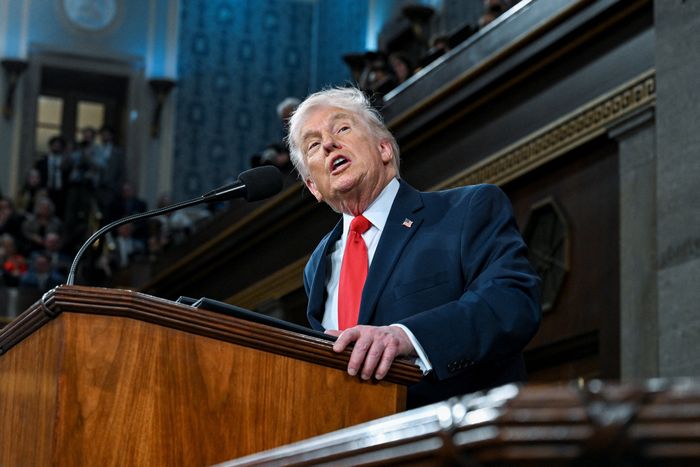 국정연설하는 트럼프 미국 대통령. ⓒ 로이터=연합뉴스