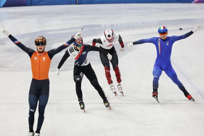 12년 만에 금메달을 얻지 못한 남자 쇼트트랙 대표팀. ⓒ 연합뉴스