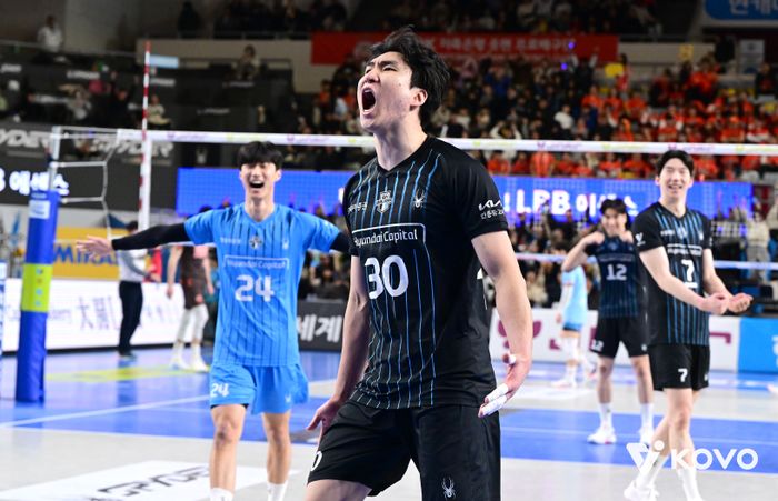 포효하는 신호진. ⓒ 한국배구연맹