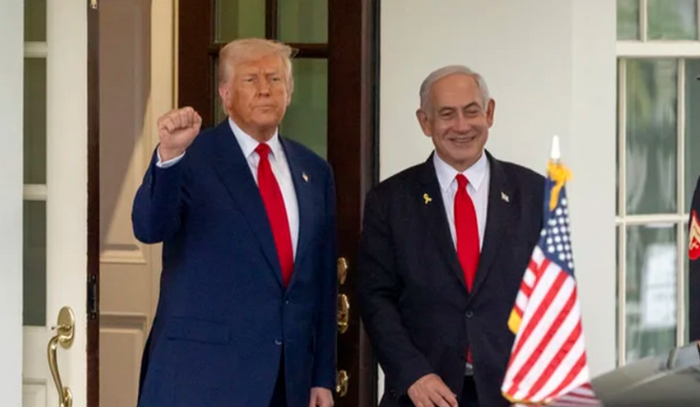 지난해 7월 7일 도널드 트럼프(왼쪽) 미국 대통령과 베냐민 네타냐후 이스라엘 총리가 미국 워싱턴DC 백악관에서 만나고 있다. ⓒAP/뉴시스