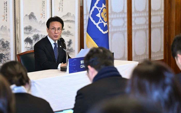 김민석 국무총리가 2일 서울 삼청동 총리공관에서 열린 출입기자 간담회에서 발언하고 있다. ⓒ뉴시스