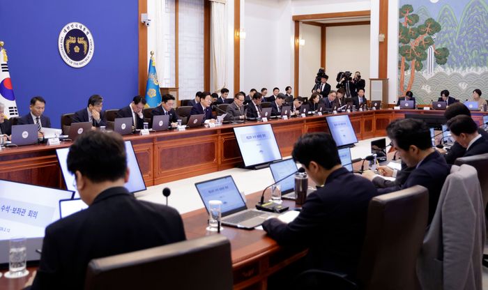 이재명 대통령이 12일 청와대에서 열린 수석보좌관회의에서 발언하고 있다.ⓒ뉴시스