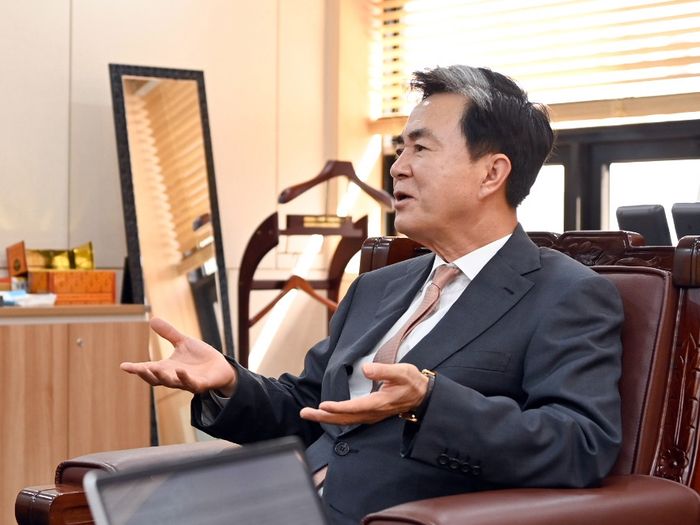 김태흠 충남도지사가 9일 서울 여의도 충청남도 중앙협력본부에서 데일리안과 인터뷰를 하고 있다. ⓒ충남도청