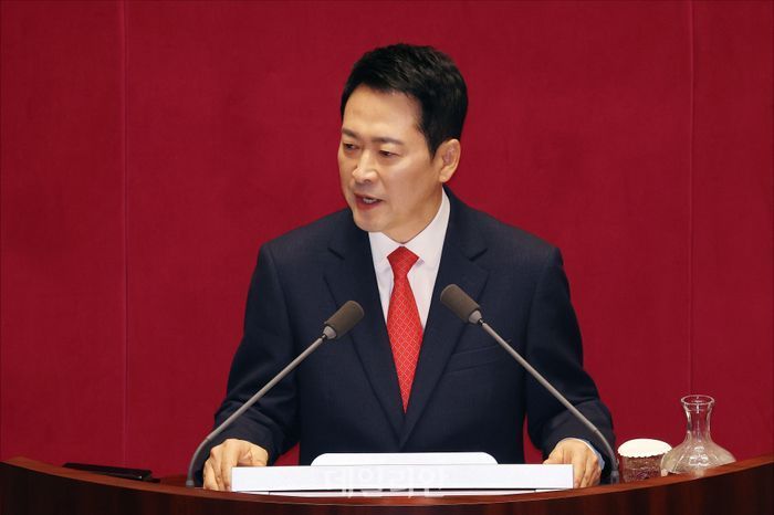 장동혁 국민의힘 대표가 4일 오전 국회 본청에서 열린 국회 본회의에서 교섭단체 대표연설을 하고 있다. ⓒ데일리안 홍금표 기자