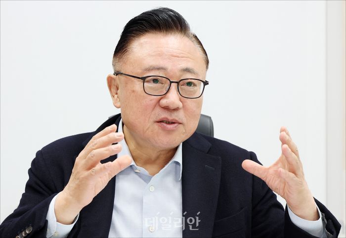 고동진 국민의힘 의원이 2일 오전 서울 여의도 국회 의원회관에서 데일리안과 인터뷰를 하고 있다. ⓒ데일리안 홍금표 기자