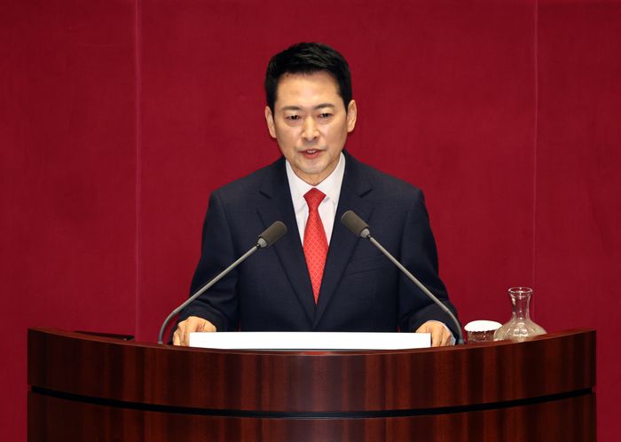 장동혁 국민의힘 대표가 4일 오전 열린 국회 본회의에서 국정에 관한 교섭단체 대표연설을 하고 있다. ⓒ뉴시스