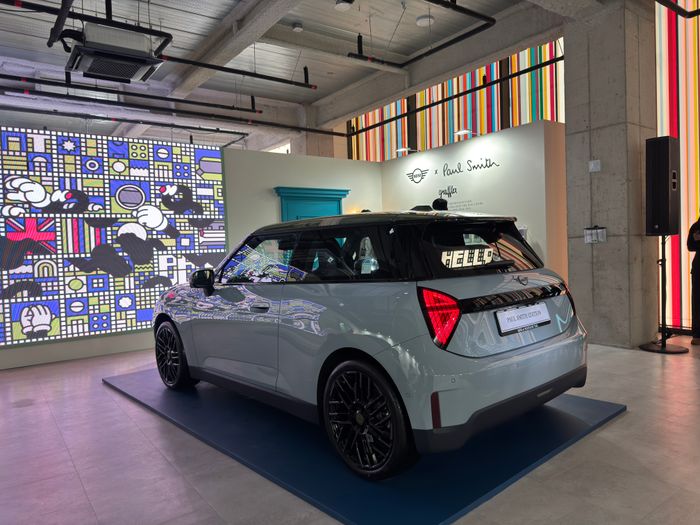 디 올-일렉트릭 MINI 폴 스미스 에디션 후면 ⓒ데일리안 편은지 기자