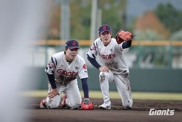 나승엽과 고승민. ⓒ 롯데 자이언츠