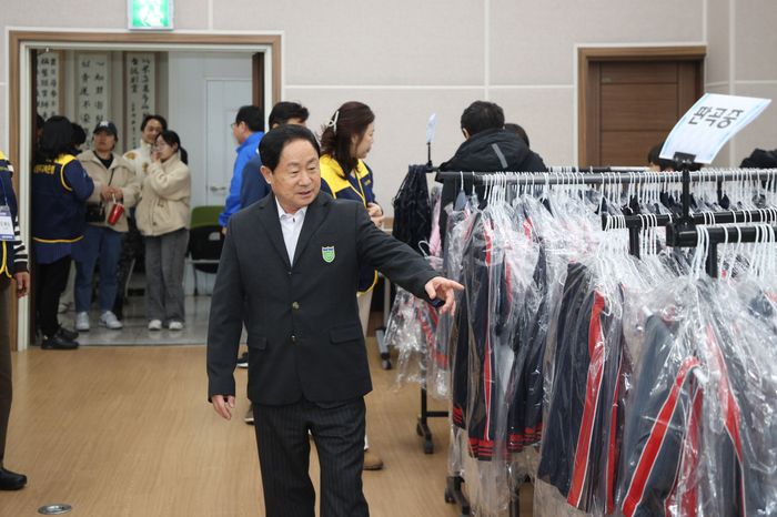 ‘남양주교복은행’ 교복 집중 판매 행사ⓒ