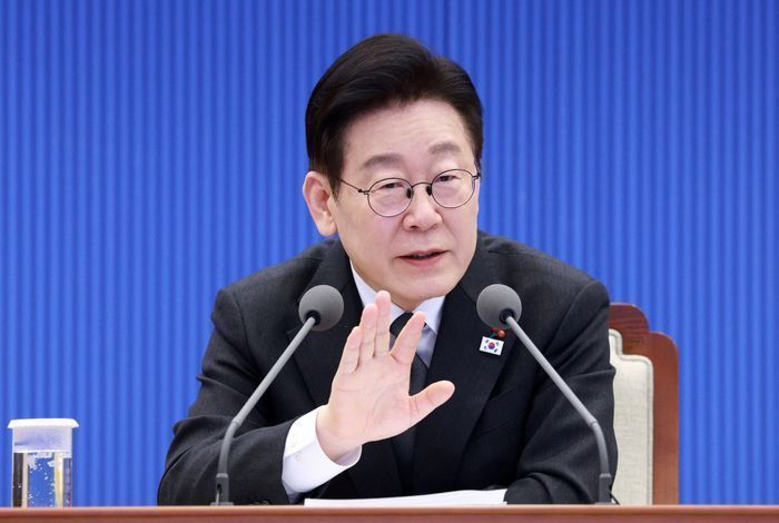 이재명 대통령이 지난달 29일 청와대에서 열린 수석보좌관회의에서 발언하고 있다. ⓒ뉴시스