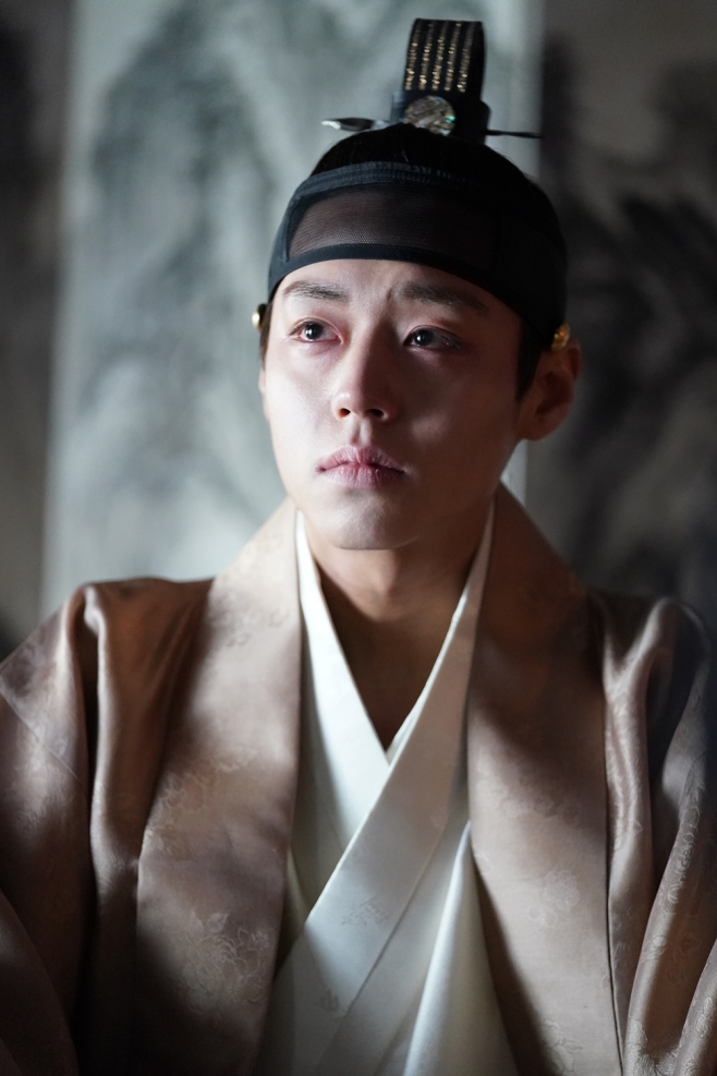 왕과 사는 남자