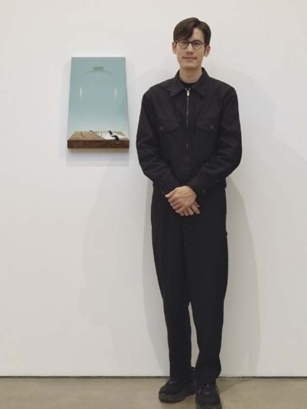 How Andabin’s Personal Exhibition Honors Ahn Sung-ki’s Artistic Journey