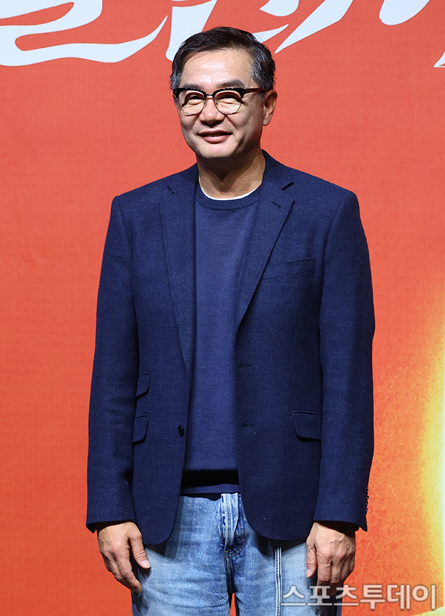 장진 감독의 신작 ‘불란서 금고’ – 관객을 사로잡는 매력 포인트는?