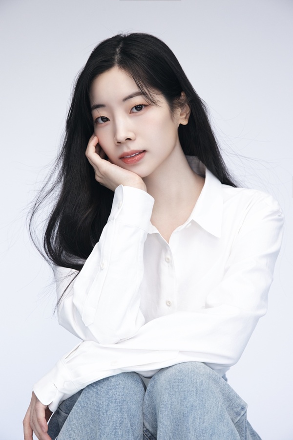 引用：JYPエンターテインメント