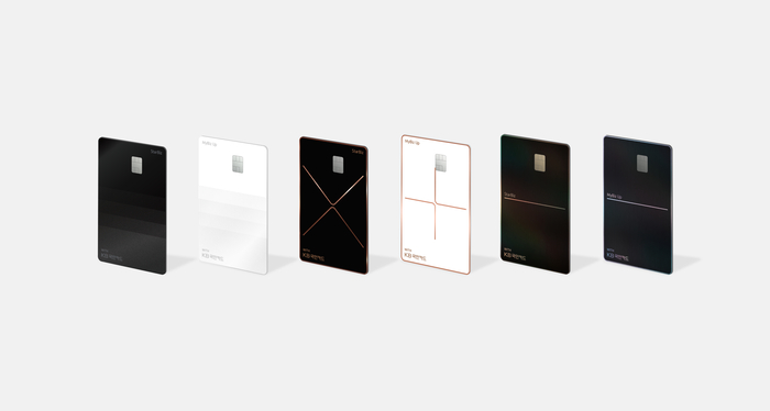 KB국민카드는 기업카드 디자인을 전면 개편했다.