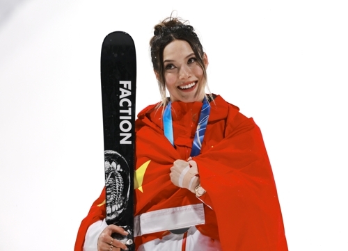 프리스타일 빅에어 은메달 중국 구아이링. 사진=연합뉴스