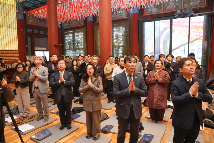 청불회가 10일 오후 서울 조계사 대웅전에서 회장 취임 법회를 봉행했다. 대통령실 제공