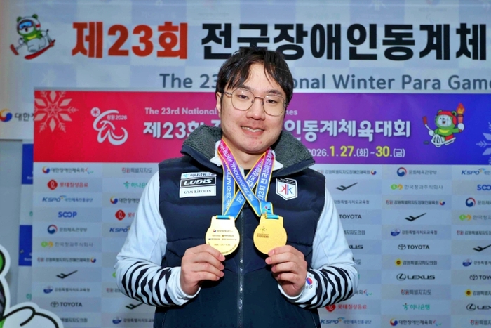 제23회 전국장애인동계체전에서 2관왕을 차지한 이제혁 선수.jpg