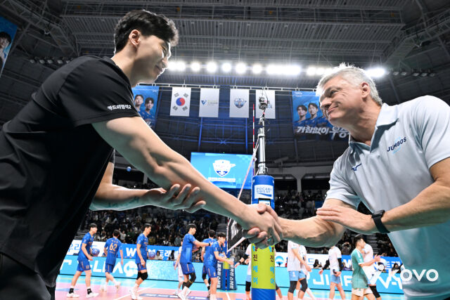 2025-2026 V-League Showdown: Can 대한항공 Reclaim the Top Spot Against 우리카드?