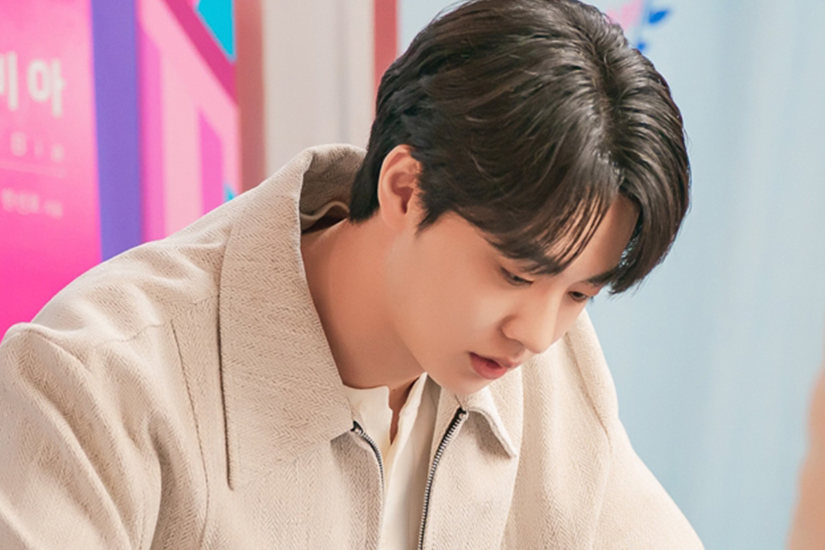 출처 : U+모바일tvX라이프타임 '러브포비아'