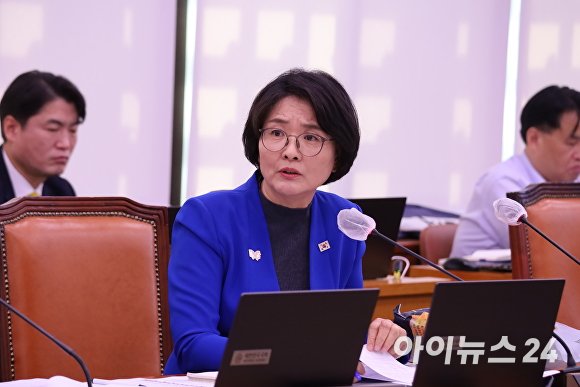 임미애 의원, 윤석열 정부의 농산물 유통개혁 실패를 고발하다: 허위 거래 비율 59.6%!