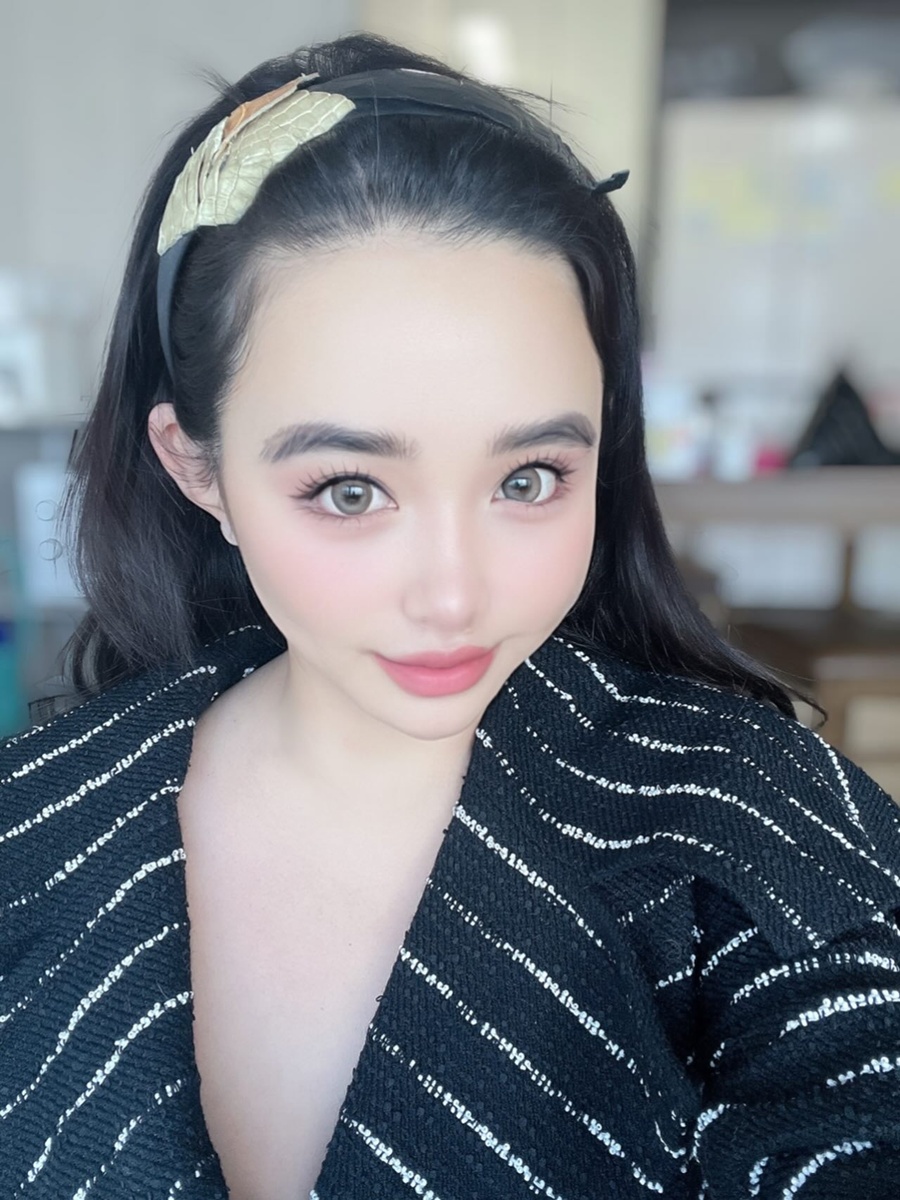 사진: 박봄 인스타그램