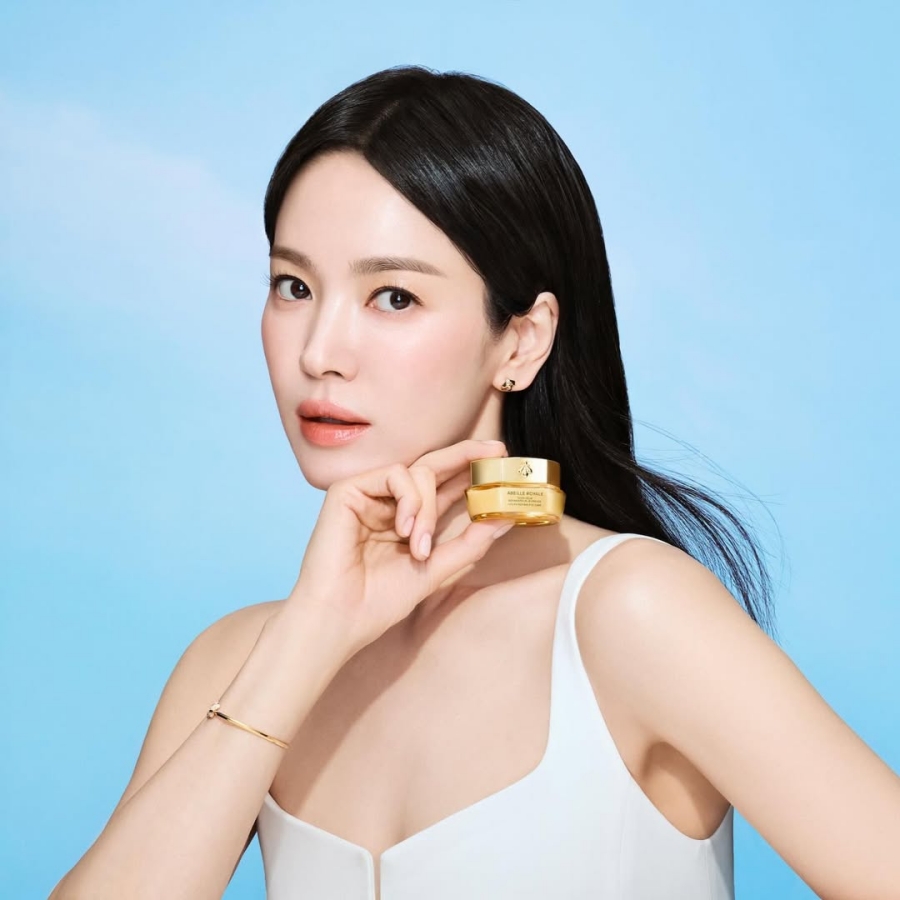 사진 : 송혜교 인스타그램