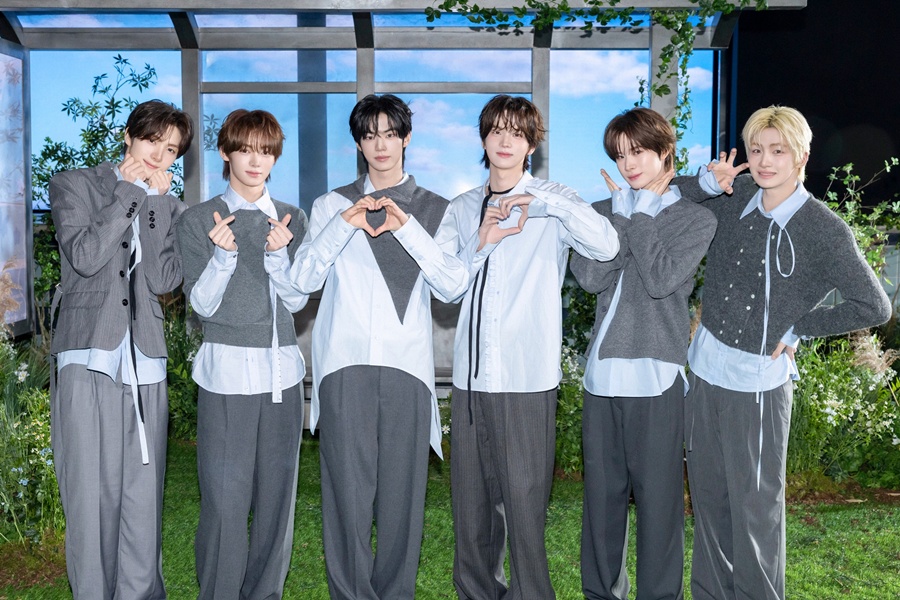 사진: 플레디스 제공