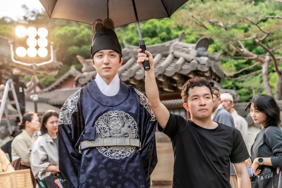 사진 : ㈜런업컴퍼니/㈜바이포엠스튜디오