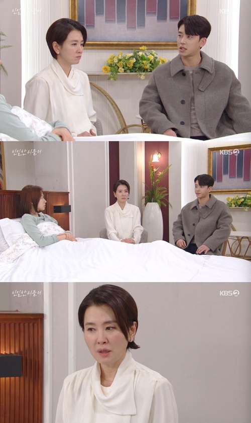 Unveiling the Secrets: How ‘친밀한 리플리’ Exposes Hidden Power Struggles in Korea