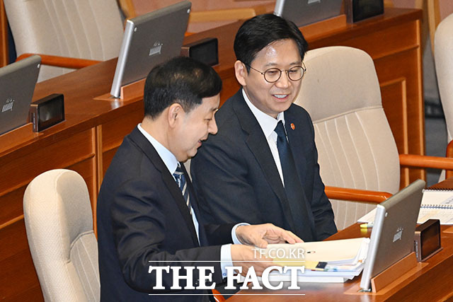 2023 EV Market Insights: How South Korea’s Government is Shaping the Future of Electric Vehicles