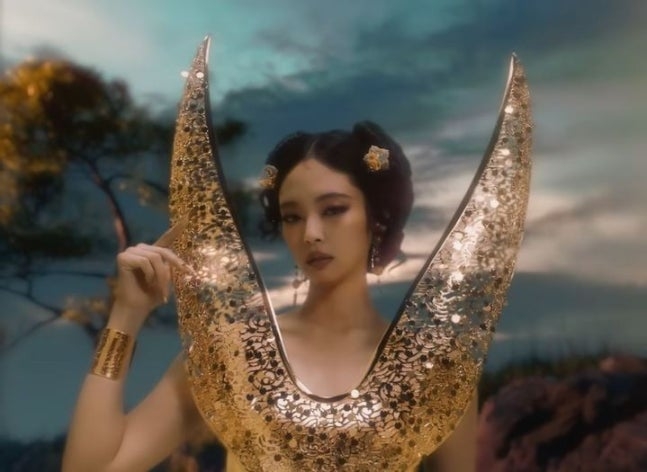 Jennie’s Influence: The Surprising Way BLACKPINK’s Star Impacted Korean History Test Scores