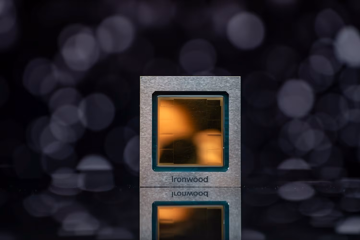 구글 클라우드의 7세대 TPU(텐서처리장치) 아이언우드./구글 클라우드 제공