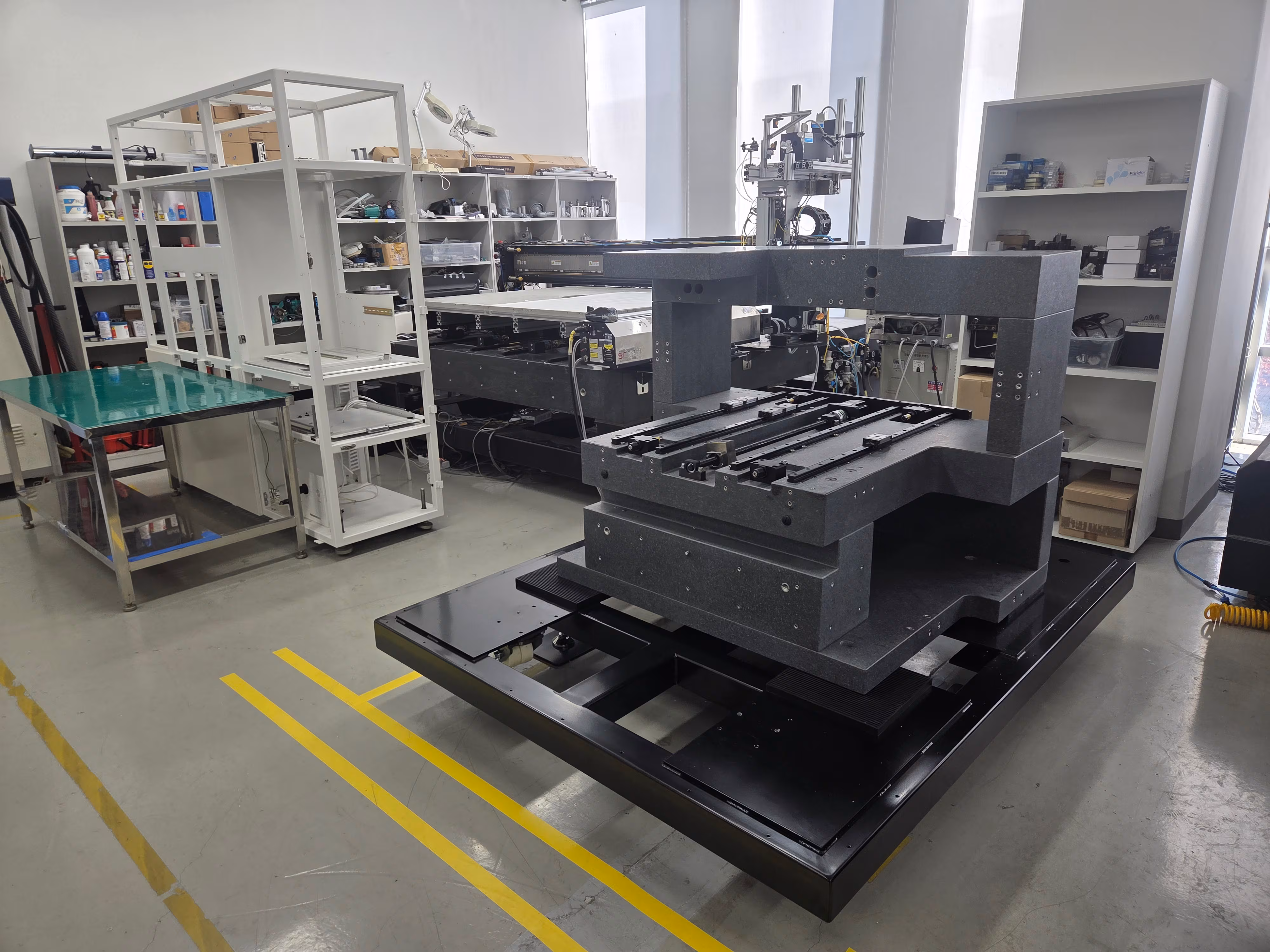 아이티아이의 레이저 기반 다이싱(웨이퍼를 절단해 개별칩으로 나누는 과정) 장비./최효정 기자