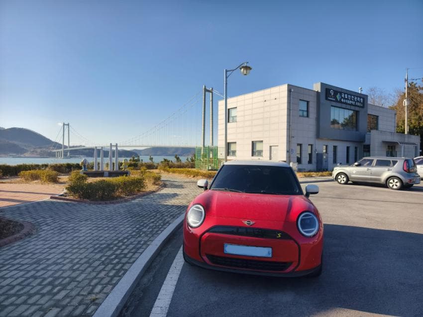 viewimage.php?id=2ebcc235edd32aaf60b8&no=24b0d769e1d32ca73fe786fa1bd62531832b22dcab9a6c88a2bcc7d84e72b8e2a0e82477de7a6196de48d3a7c2cc76efaca63533c5ed55487637f8f9609df7799672d64ff1aa