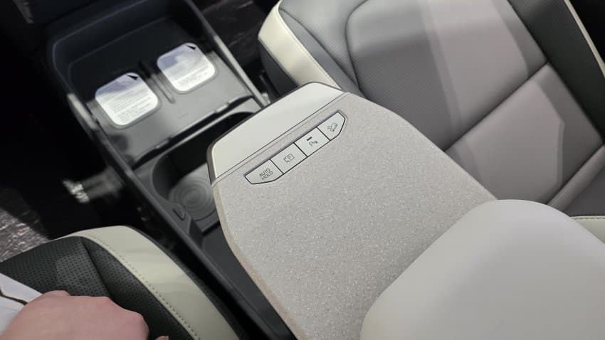 7fed8270b5806af051ee86e04f8176736c0e79fbc825a4ae0e45cab408c87676